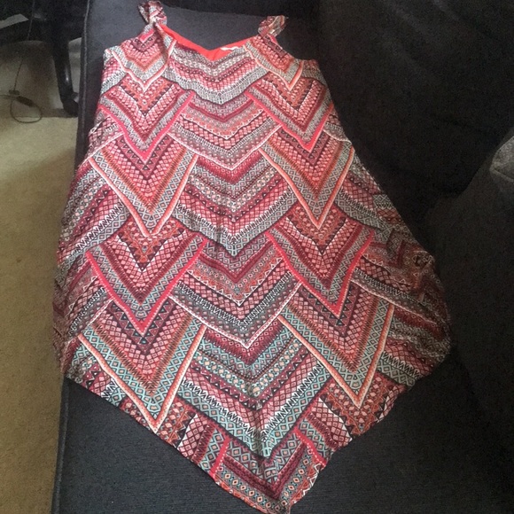 Chevron Patterned Sheer fully Lined Sleeveless Fish Tail Dress-Size L - Picture 12 of 12